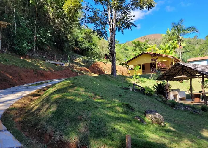Espaco Inteiro: Casa De Campo Nas Montanhas